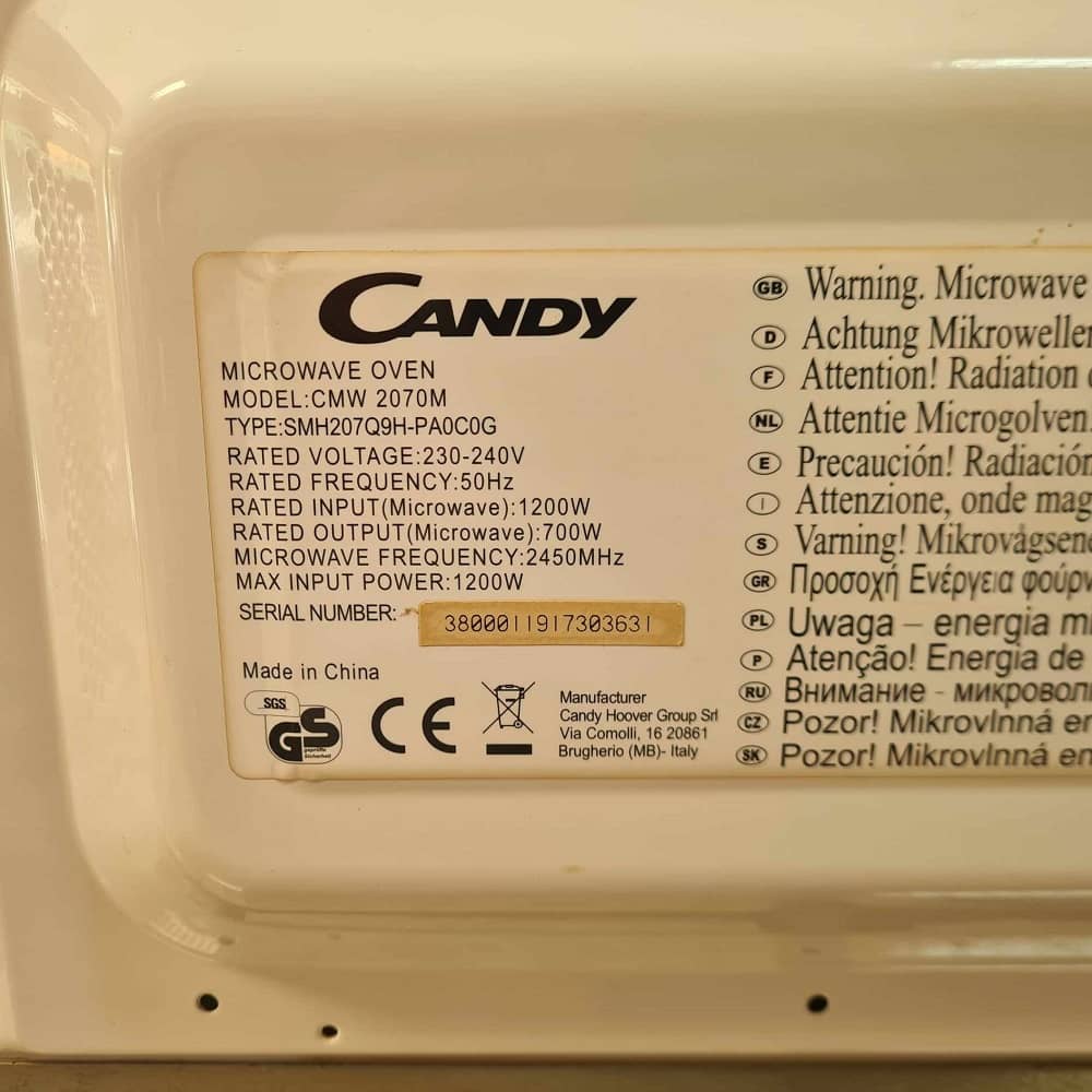 Mikrovlnka Candy CMW 2070M 2 min