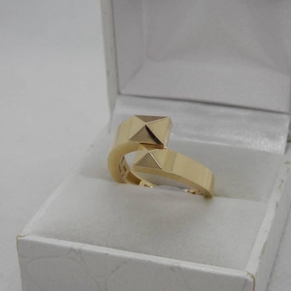 Zlatý prsteň VN323