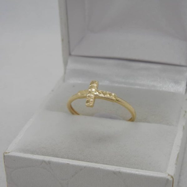 Zlatý prsteň VN325