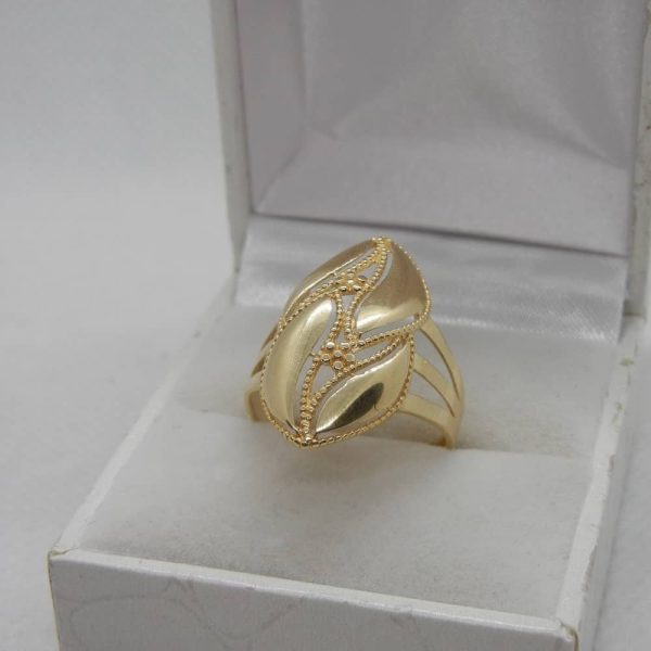 Zlatý prsteň VN348