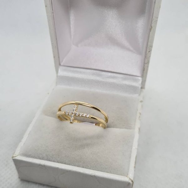 Zlatý prsteň VN389