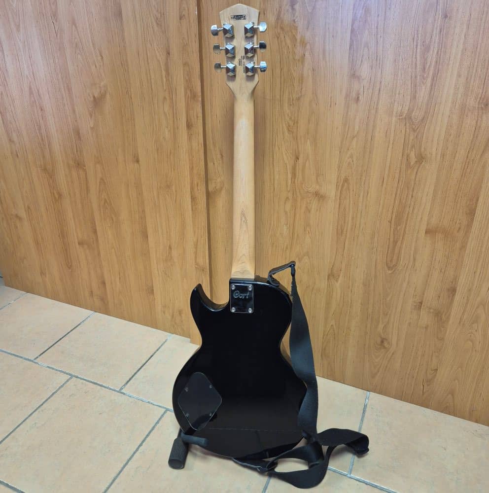 Elektricka gitara Cort CR50 2 min