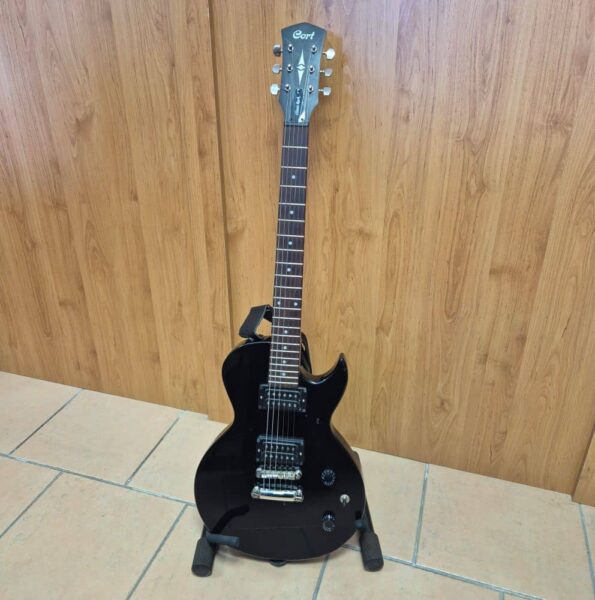 Elektricka gitara Cort CR50 min