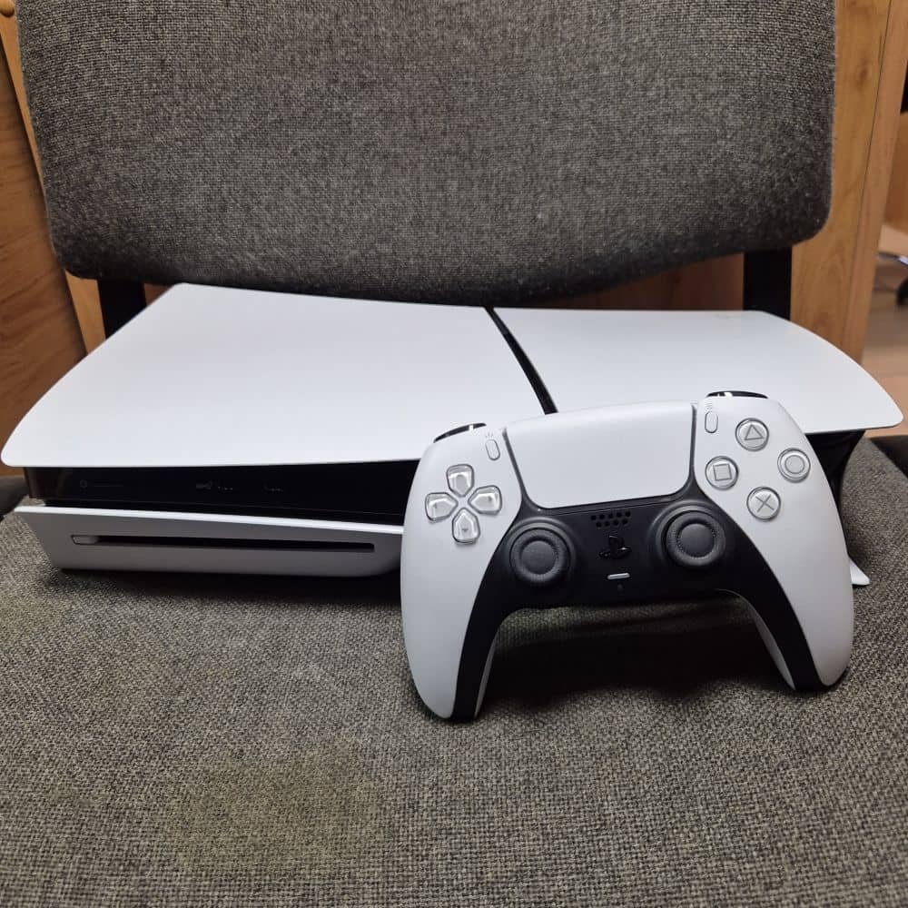 Sony Playstation 5 Slim 2 min