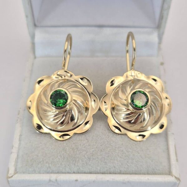 Zlaté náušnice VN679